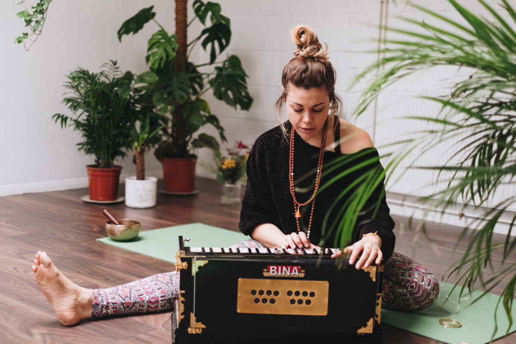 2ENP7361 Temple of Yoga Photography by Elle Narbrook Temple of Yoga | Banbury | Oxfordshire Yoga Photography