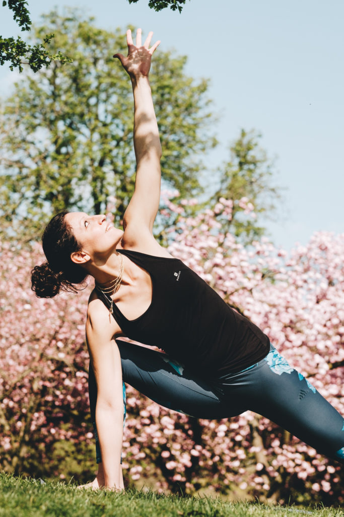 FXT13570 London Yoga Photographer Alma Yoga | A Very Spring Yoga Photoshoot in London