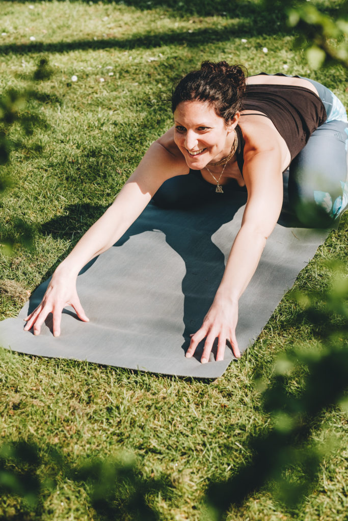 FXT13575 London Yoga Photographer Alma Yoga | A Very Spring Yoga Photoshoot in London