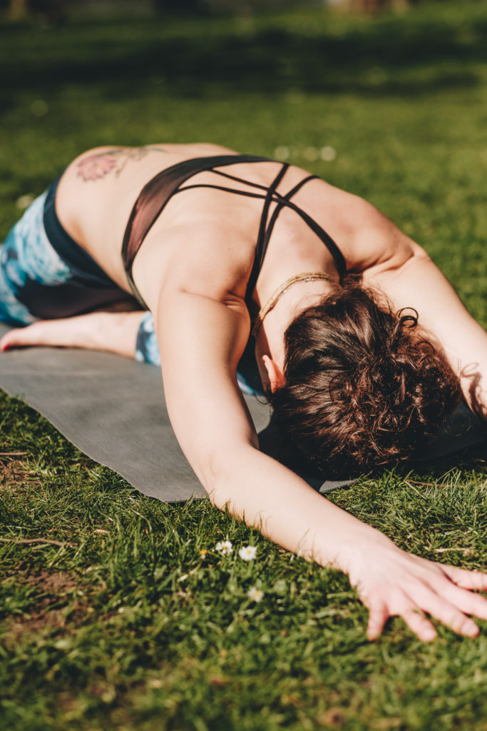 FXT13705 London Yoga Photographer Alma Yoga | A Very Spring Yoga Photoshoot in London